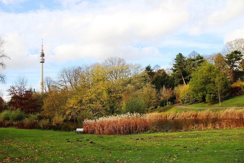 Hít thở không khí trong lành tại công viên Westfalenpark 