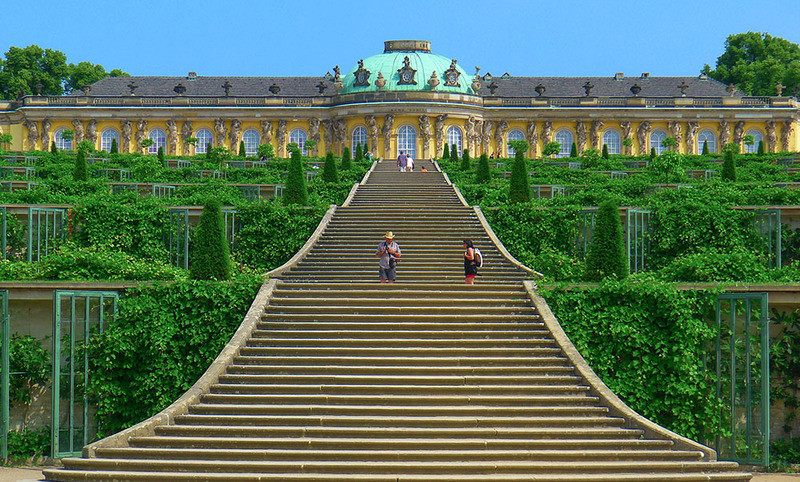 Cung điện và công viên Sanssouci ở Potsdam