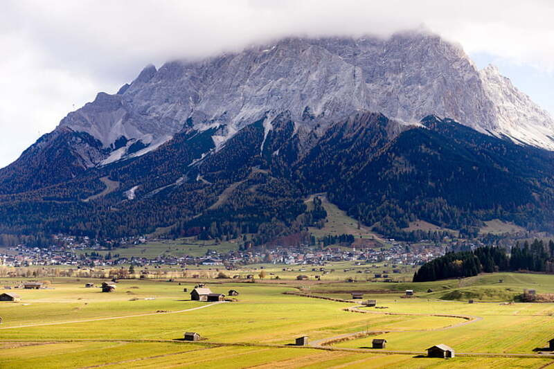 Núi Zugspitze Massif 