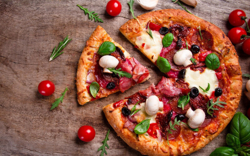 Pizza món ăn nổi tiếng tại Ý