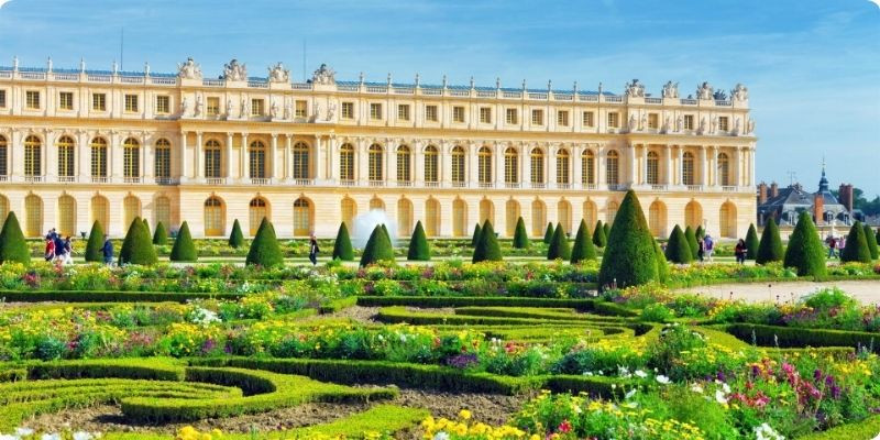 Cung điện Versailles tráng lệ