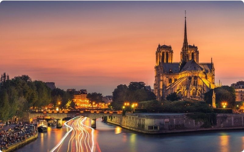 Gợi ý lịch trình tham quan Paris 