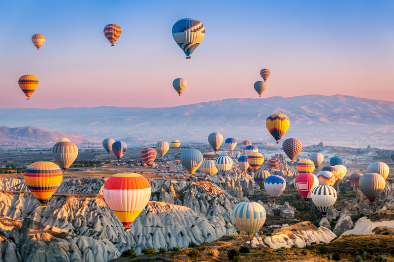 Du lịch khinh khí cầu ở Cappadocia 