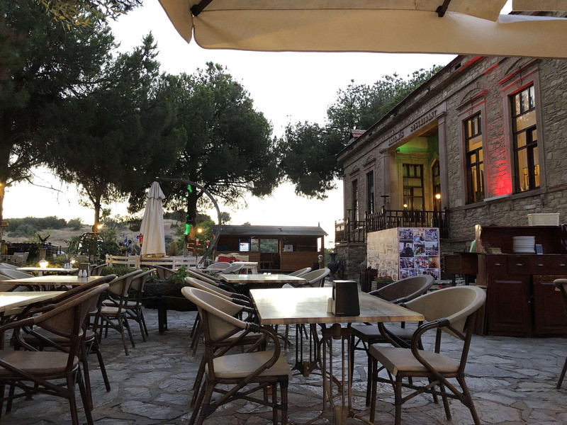 Nhà hàng Artemis lãng mạn Nhà hàng Artemis lãng mạn