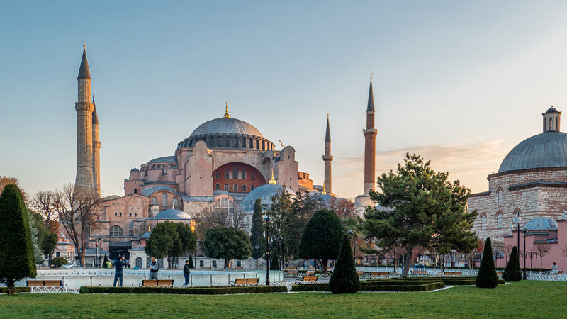 Nhà thờ Hagia Sophia chứa đầy hình ảnh nghệ thuật
