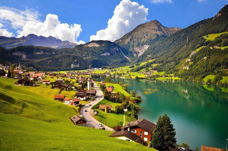 Du lịch Thụy Sĩ mùa hè