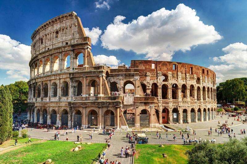 Đấu trường nổi tiếng Colosseum