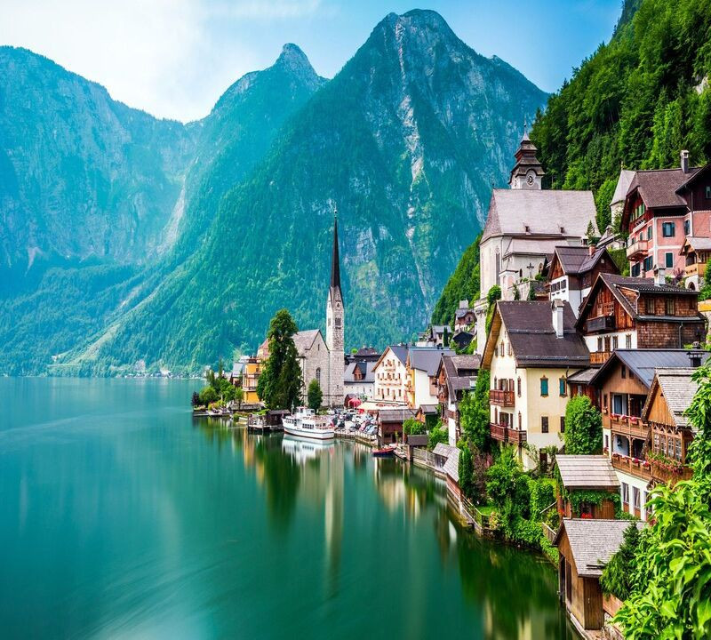 Hallstatt (Áo)- Ngôi làng cổ tích bên hồ