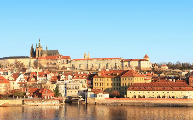 Prague – Thành phố của những mái ngói đỏ Prague – Thành phố của những mái ngói đỏ