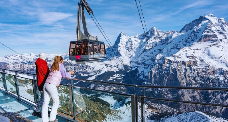 Chamonix: Cáp treo đưa bạn lên thẳng thiên đường tuyết Mont Blanc Chamonix: Cáp treo đưa bạn lên thẳng thiên đường tuyết Mont Blanc