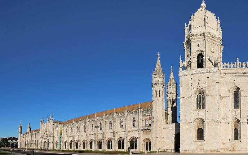 Tu viện Jerónimos