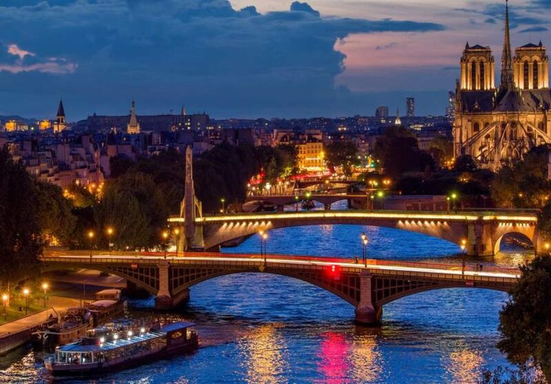 Du thuyền và thưởng thức bữa tối trên sông  Seine