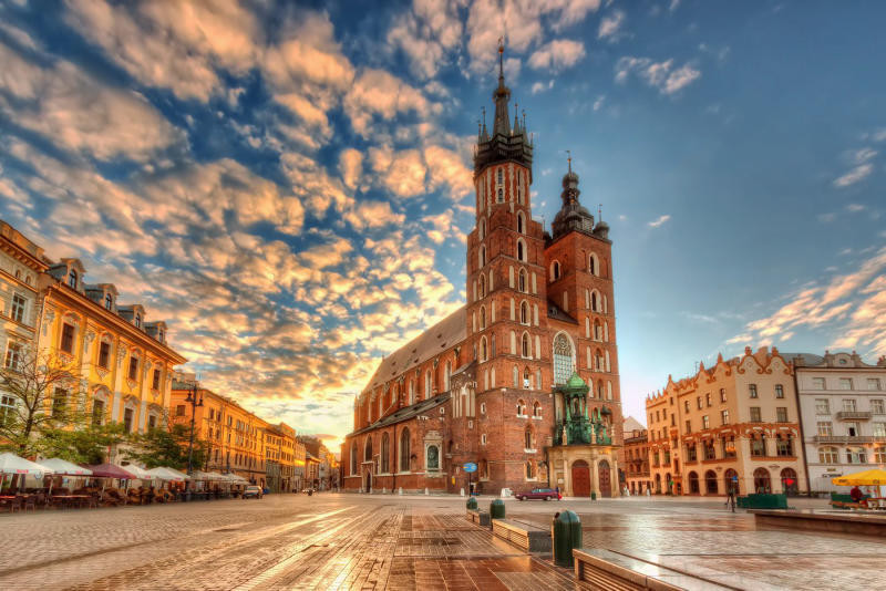 Krakow (Ba Lan)- Di sản lịch sử và những mỏ muối kỳ vĩ