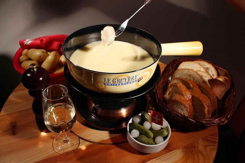 Cheese fondue – Lẩu phô mai