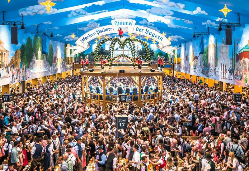 Lễ hội rộn ràng ở Đức