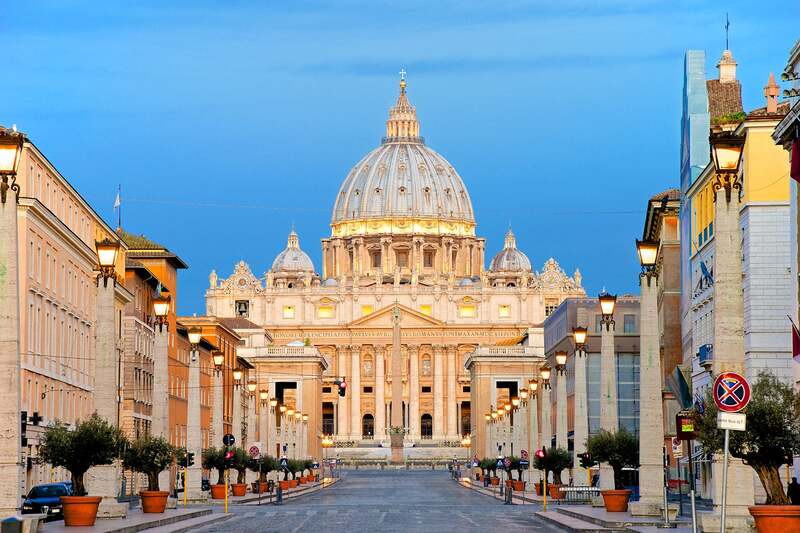 Tòa thánh Vatican linh thiêng