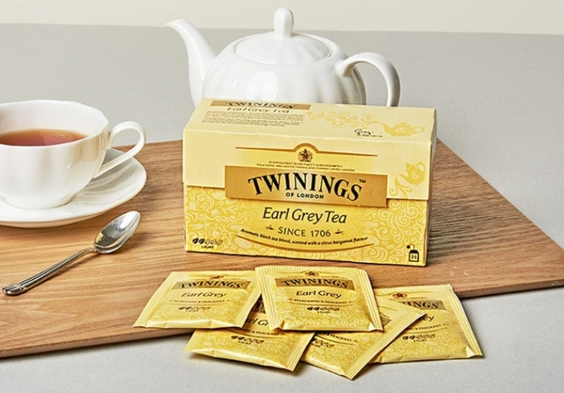 Hộp trà túi lọc Twinings Earl Grey Tea 