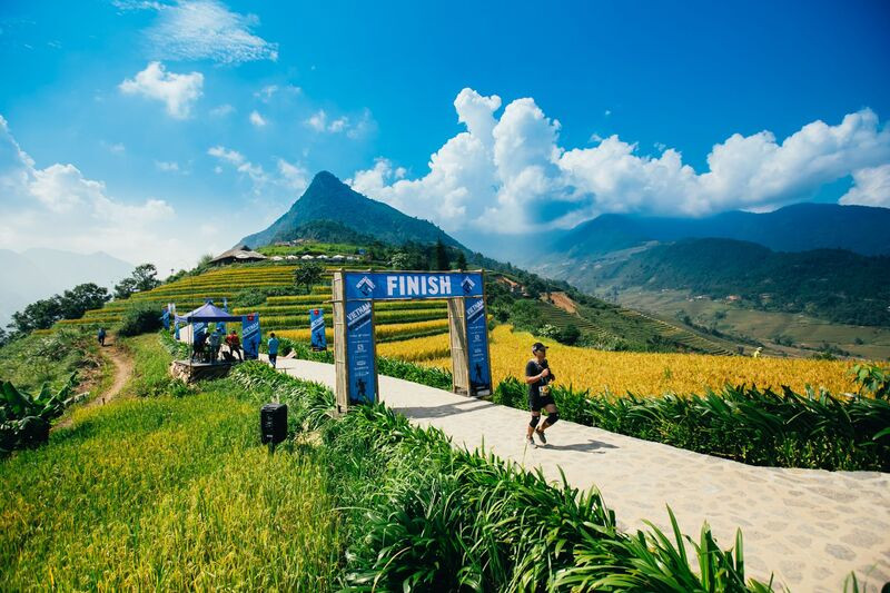 Ngắm cảnh thung lũng Mường Hoa