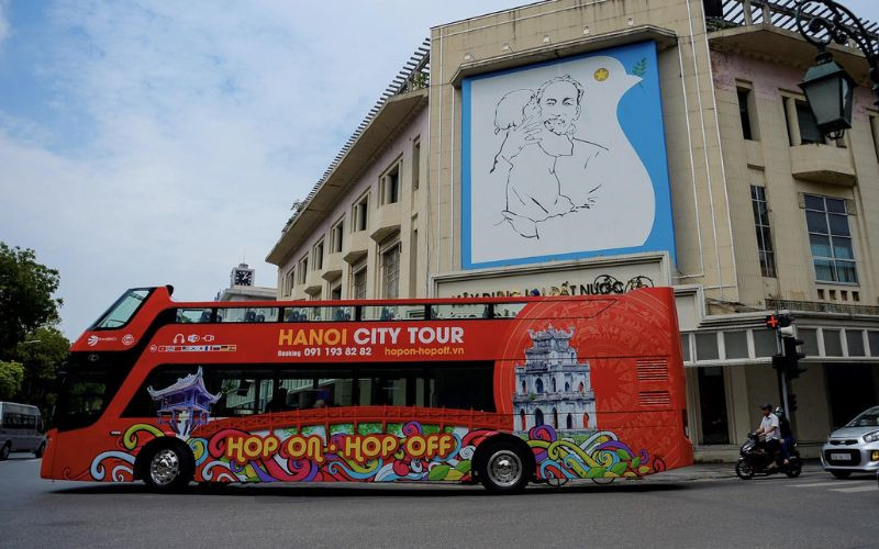 Lộ trình chi tiết của xe bus 2 tầng tại Hà Nội 