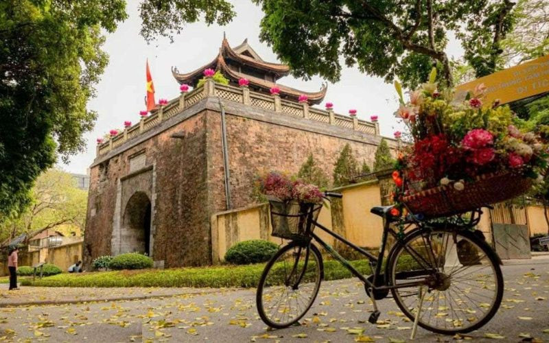 Mùa thu Hà Nội dịu dàng và lãng mạn