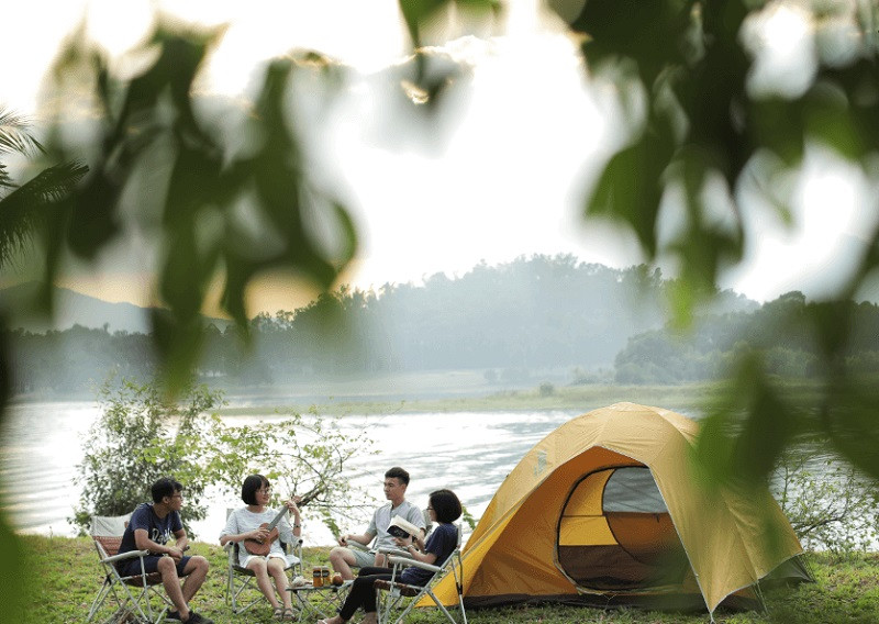 Tổ chức nhiều hoạt động tại Camping Sport Đồng Mô