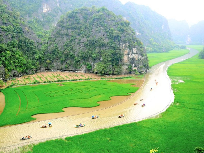 Vẻ đẹp của Ninh Bình
