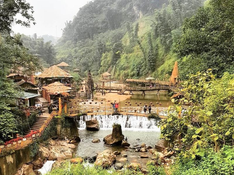 Tham quan Bản Cát Cát