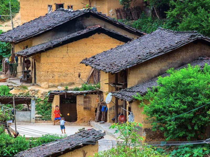 Tham quan ngôi nhà trình tường hàng trăm năm tuổi Tham quan ngôi nhà trình tường hàng trăm năm tuổi