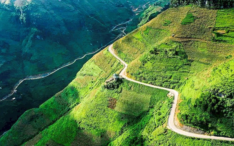 Tour Tết Hà Giang sẽ được khám phá cung đường đèo kỳ vĩ 