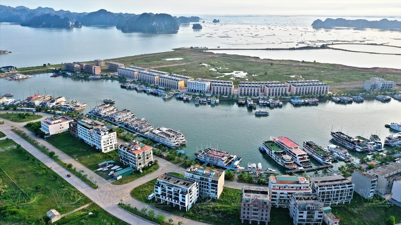Nên khám phá đảo Tuần Châu khi đến Hạ Long