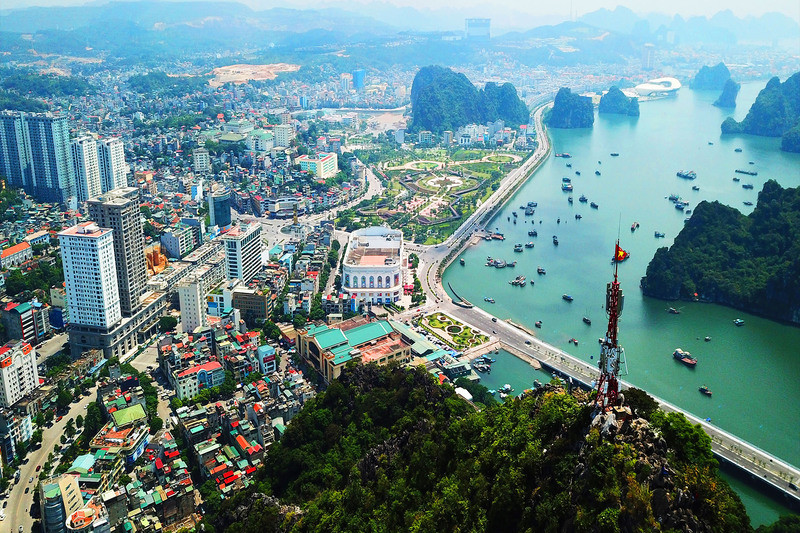 Nên chọn cách di chuyển phù hợp khi ở Hạ Long