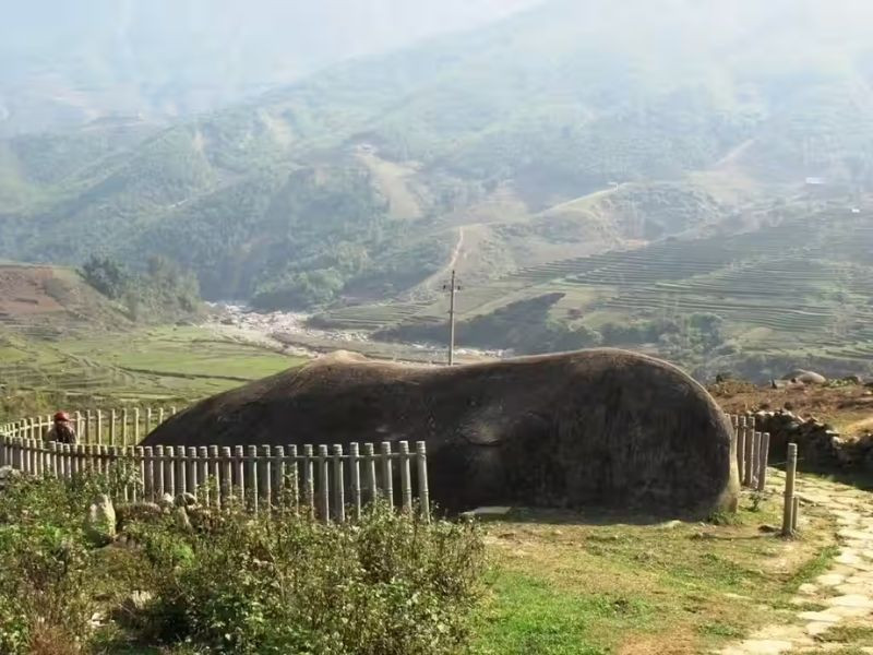 Bãi đá cổ Sapa - dấu tích bí ẩn giữa thung lũng (ảnh: sưu tầm)
