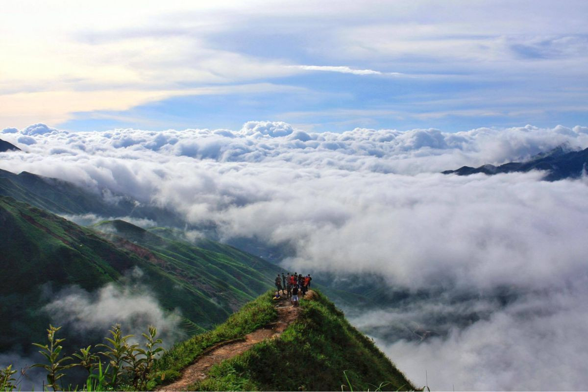 Tận hưởng không khí vùng Tây Bắc