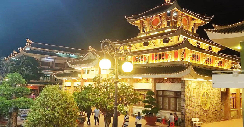 Miếu bà Chúa Xứ nổi tiếng tại Châu Đốc