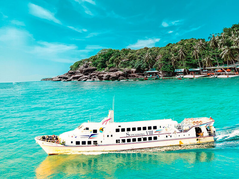 Di chuyển bằng tàu từ Rạch Giá - đảo Hòn Sơn