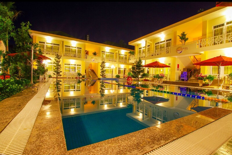 Lam Ha Resort còn có cả bể bơi phục vụ nhu cầu của du khách