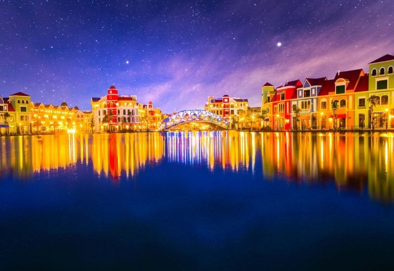 Grand World Phú Quốc rực rỡ về đêm với nhiều hoạt động giải trí sôi động Grand World Phú Quốc rực rỡ về đêm với nhiều hoạt động giải trí sôi động