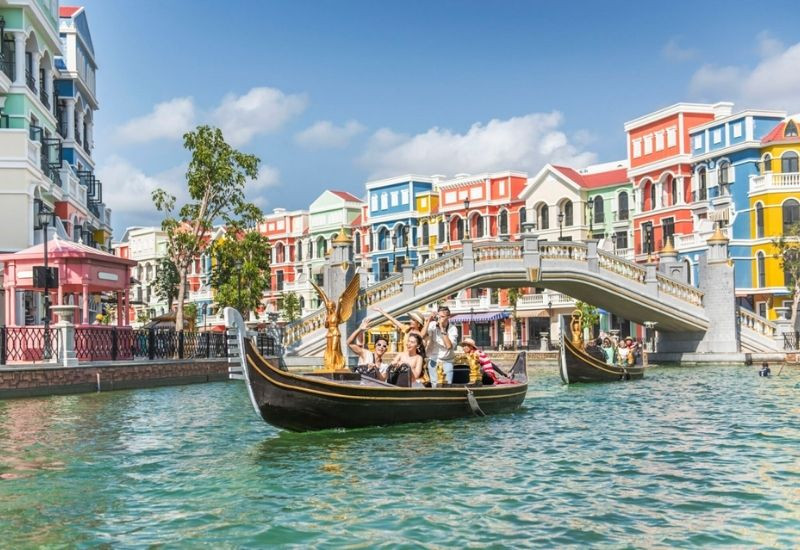  Tham quan Grand World Phú Quốc check-in không gian châu Âu