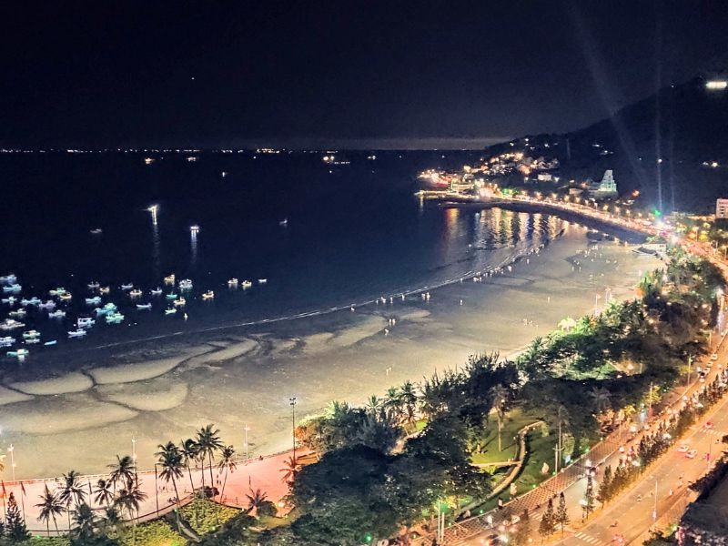 Không gian biển về đêm của Vũng Tàu 