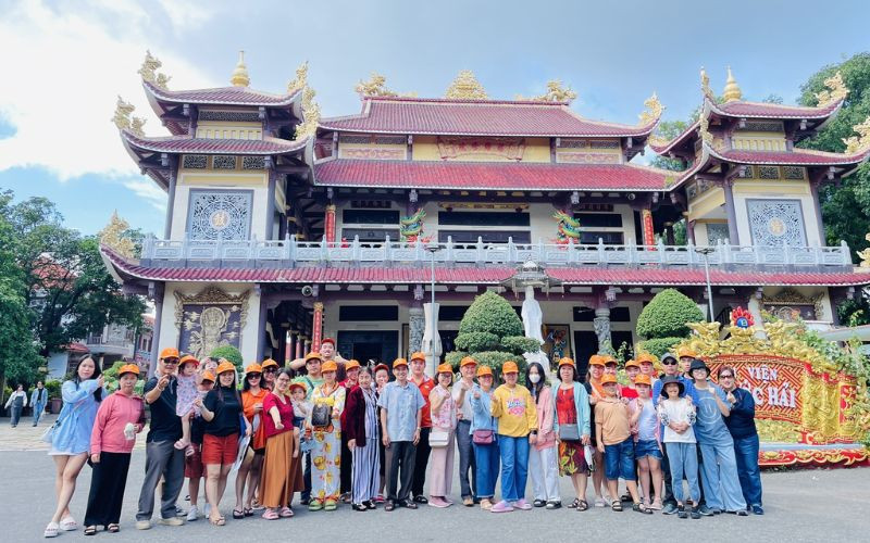 Đất Việt Tour là thương hiệu lữ hành uy tín