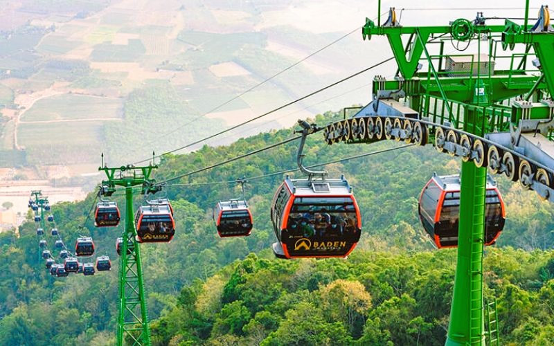 Hình ảnh Cáp treo tại Núi Bà Đen