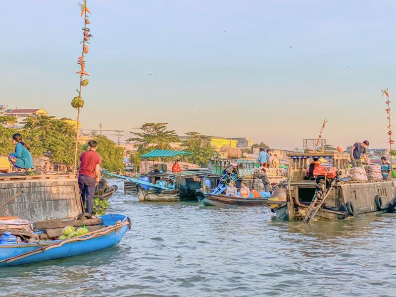 Chợ nổi cái răng - đặc trưng vùng miền