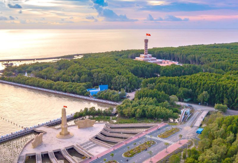 Mũi Cà Mau điểm du lịch nổi tiếng