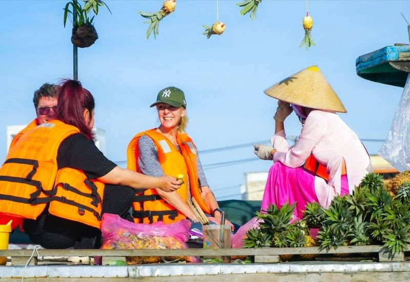 Chuẩn bị đầy đủ để tận hưởng hành trình khám phá chợ nổi Cái Răng Chuẩn bị đầy đủ để tận hưởng hành trình khám phá chợ nổi Cái Răng