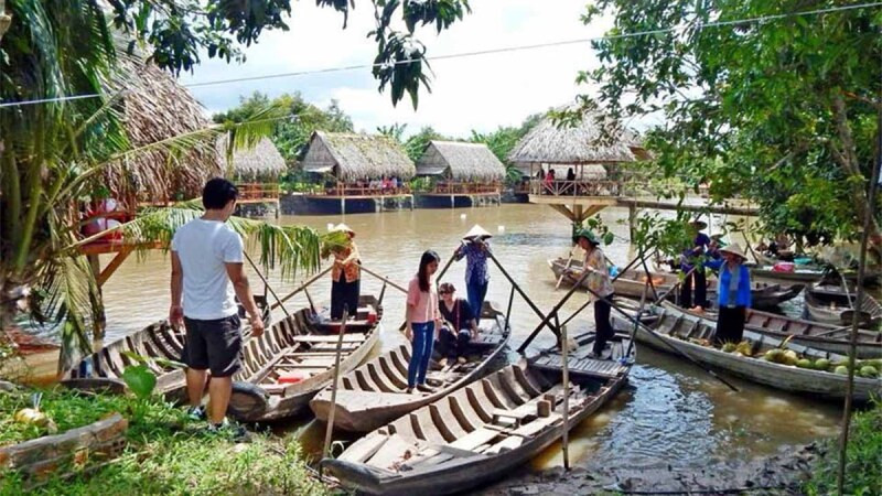 Thời tiết quanh năm mát mẻ tại khu du lịch Phù Sa