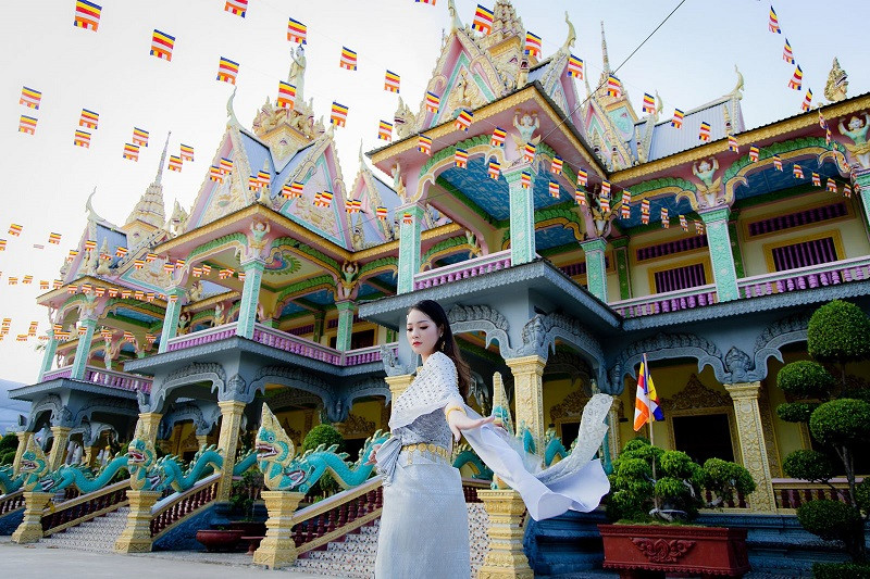 Tham quan chùa Som Rong khi nào thích hợp nhất?