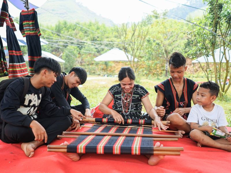 Trải nghiệm học dệp thổ cẩm