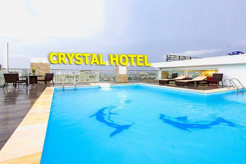Khách sạn Crystal Hotel 3* gần biền Đà Nẵng được đánh gia 5*