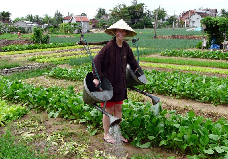 Trải nghiệm một ngày làm một người nông dân chính hiệu