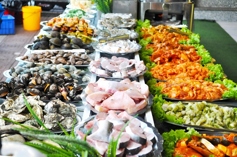 Đến Nha Trang, nhất định phải mua hải sản về làm quà